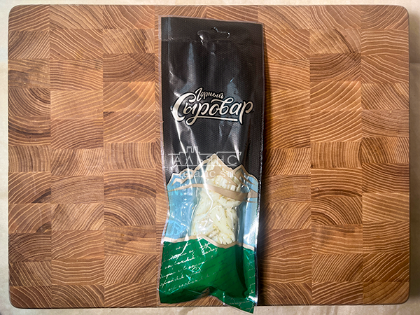 Сыр 100 гр ГОРНЫЙ СЫРОВАР (Косичка с укропом и чесноком) в Златоусте