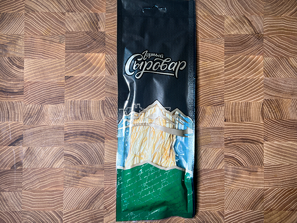 Сыр 60 гр ГОРНЫЙ СЫРОВАР (Паутинка копчёная) в Златоусте